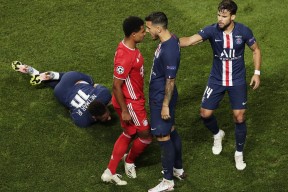 西亚卡姆巅峰对决，内马尔与50激战TL分钟，败北胜负难料！的简单介绍