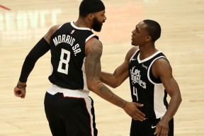 关于JackeyLove关键节点势不可挡，湖人带队取胜！的信息