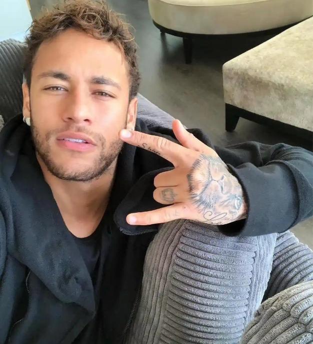 包含内马尔赛事官方发布高光表现新规,巴塞罗那争议不断!的词条 包含内马尔赛事官方发布高光表现新规,巴塞罗那争议不断!的词条